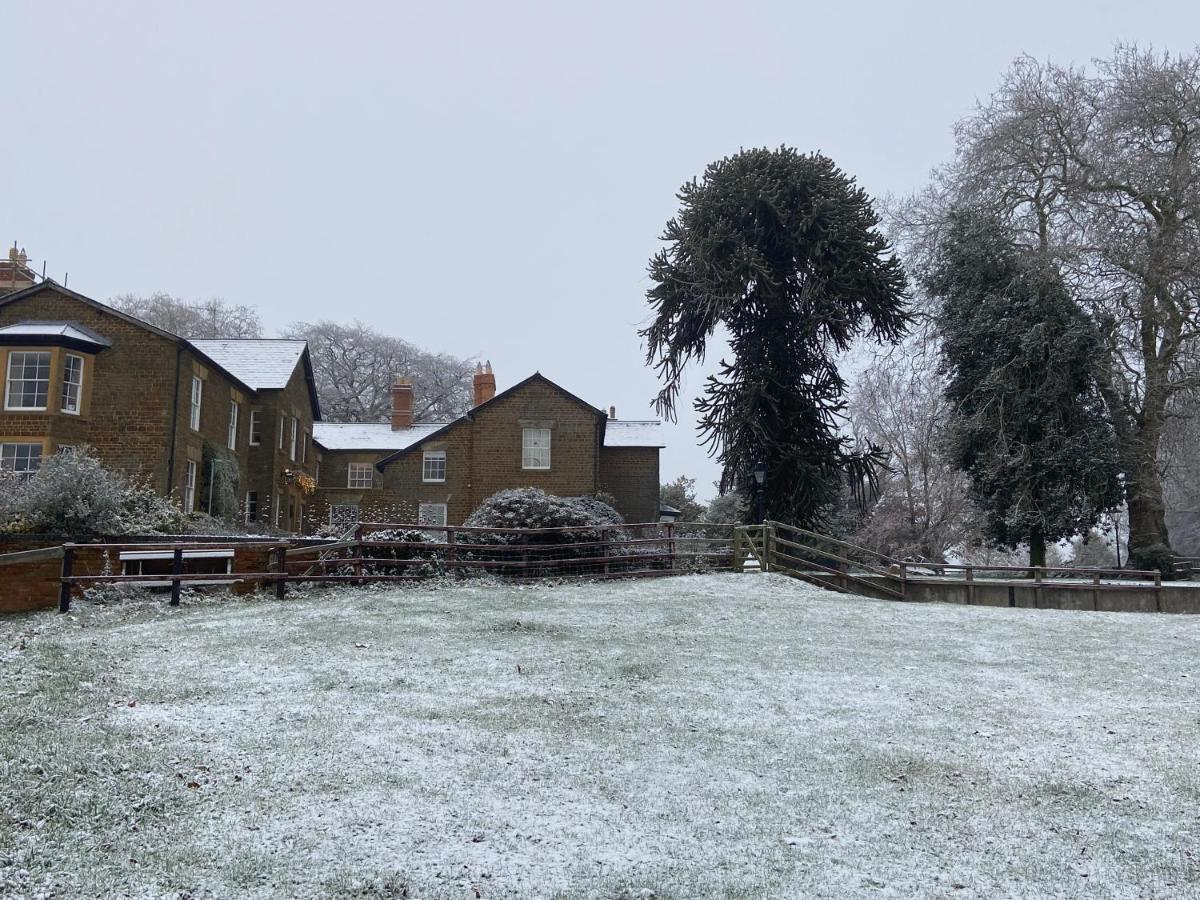 Tilly'S Stable Pattishall Exterior foto