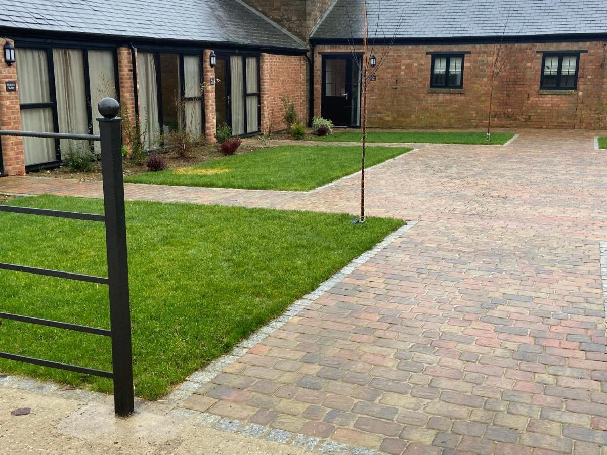 Tilly'S Stable Pattishall Exterior foto